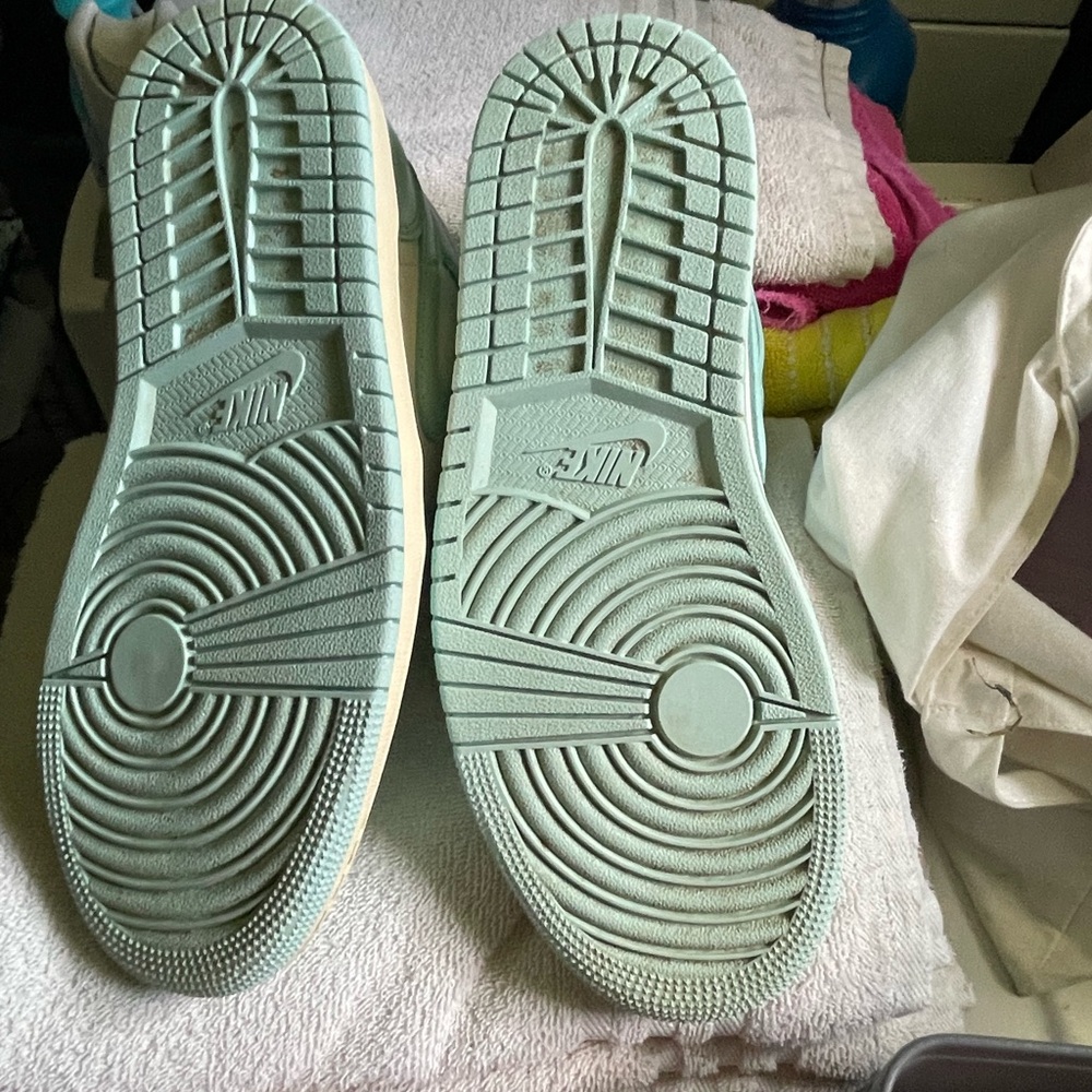 Jordan Women's Aqua and Beige Sneakers - Picture 5 of 7